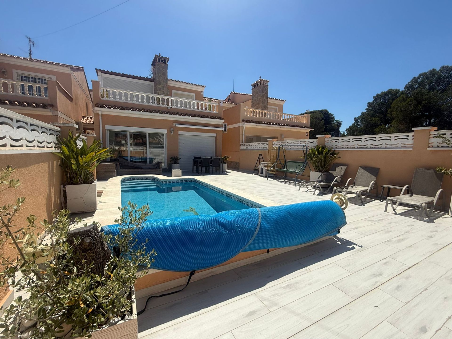 Casa o chalet independiente en venta en Centro - Image 1